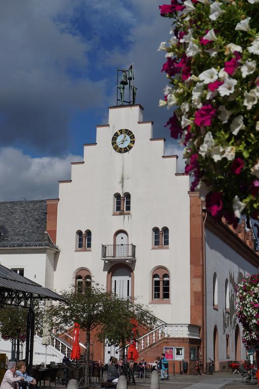 Fewo Apland Landau in der Pfalz Bilik gambar